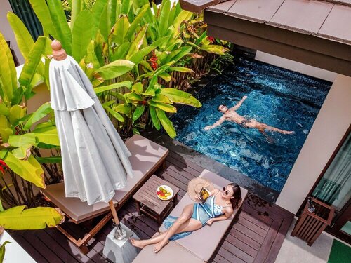 Khanom Beach Resort And Spa, Забронировать Курортный отель Отели Накхонситхаммарат с бассейном, Бассейн