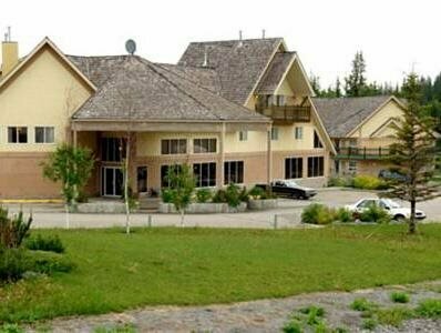 Lakeview Inn & Suites - Hinton, Varaa Hotelli Hinton Alberta's Rockies