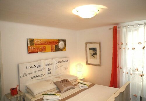 Bed and Breakfast Peverello, Забронировать Отель Кастельнуово-Магра Лигурия