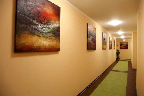 ante porta DAS STADTHOTEL, Забронировать Отель Отели Трира 3 звезды, рядом с Missionshaus der Weissen Vaeter, 3*
