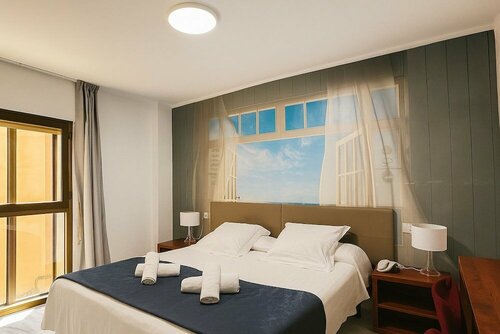 Hotel Sol Almería, Забронировать Отель Отели Альмерия с завтраком, рядом с Андалузский центр фотографии, Завтраки