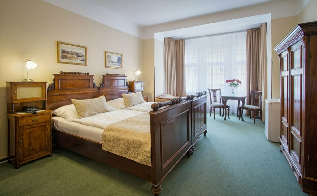 Hotel Taurus