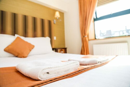 Newcastle Jesmond Hotel, Забронировать Отель Отели Ньюкасл-апон-Тайн с парковкой, рядом с Newcastle University Robinson Library, Парковка