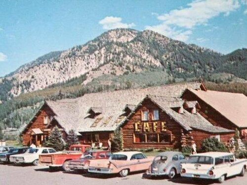 Flying Saddle Resort and Steak House, Reserva ahora Resort Alpine Wyoming