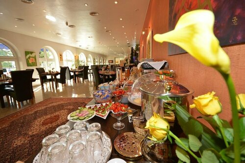 Alpha Hotel Garni, Забронировать Отель Отели земли Гессена 3 звезды, 3*