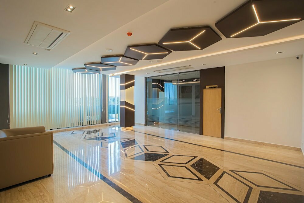 HOTEL BLUEMOON