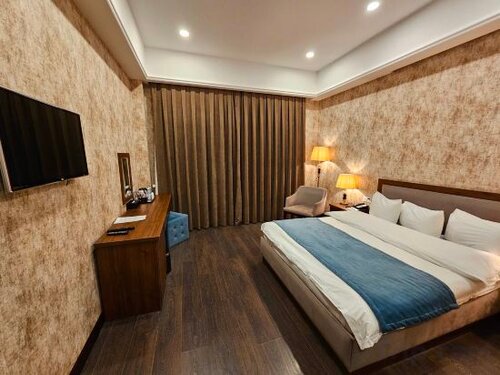 Macara Sheki City Hotel, Reserva ahora Hotel Hoteles en Sheki con aparcamiento, Aparcamiento