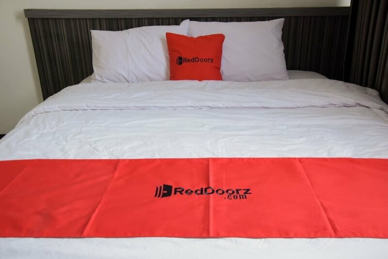 RedDoorz near GOR Satria Purwokerto