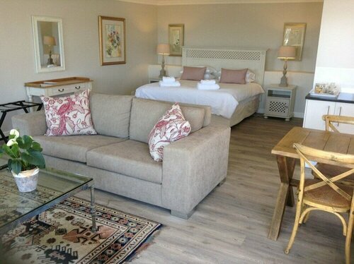 Restio Garden Studio, Забронировать Отель Отели Cape Peninsula 3 звезды, 3*