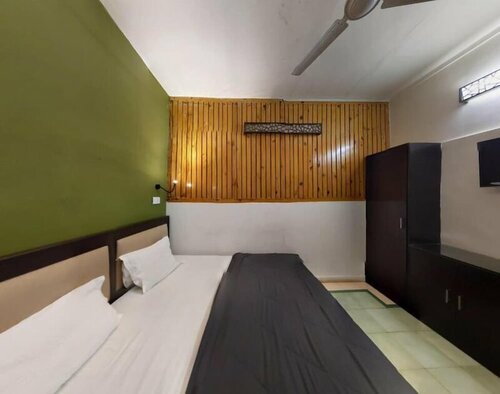 Joeys Hostel Agra - 200m from Taj Mahal, Забронировать Хостел Taj Ganj Таджгандж