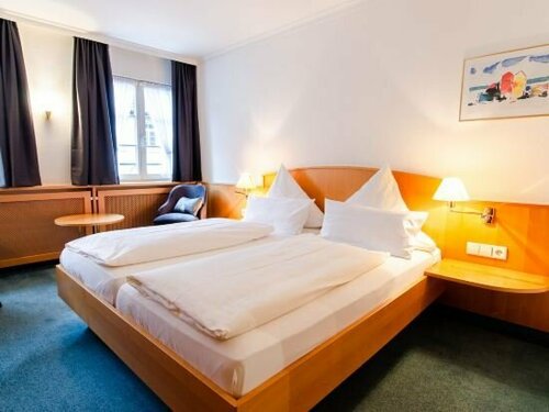 Hotel Gasthof Hecht, Забронировать Отель Вольфах Шварцвальд