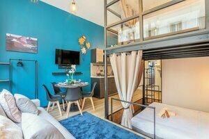 ADIRA RésidMarseille Vieux-port 2 étoiles, Забронировать Отель Отели Марселя 3 звезды, 3*