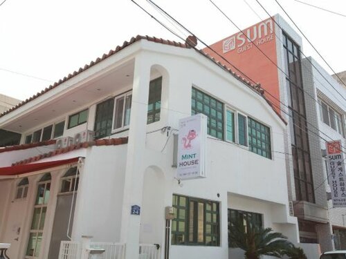SUM Guesthouse Jeju Airport, Забронировать Хостел Sanji Остров Чеджудо