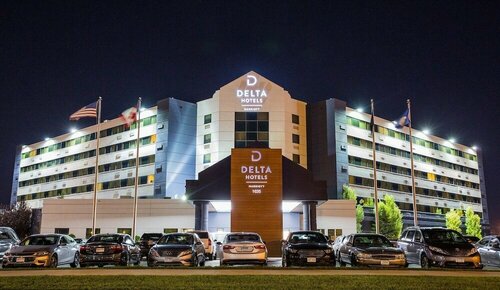 Ramada Plaza and Suites - Fargo, Book Hotel Fargo North Dakota