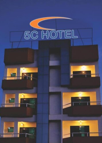 5C Hotel, Забронировать Отель Отели штата Баия с парковкой, Парковка