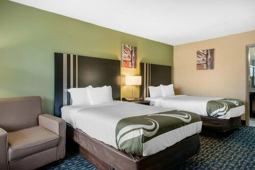 Quality Inn & Suites Brooksville I-75/Dade City, Rezervovat Hotel Ridge Manor hotely s bazénem, Bazén