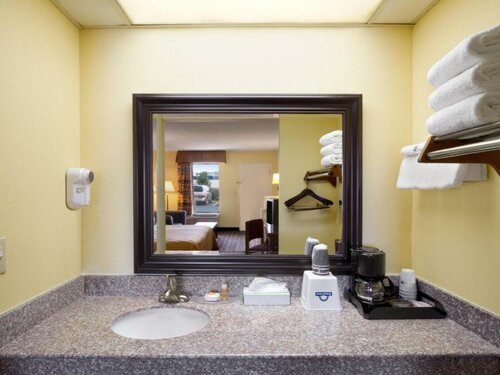 Days Inn by Wyndham Richburg, Buchen Sie Gasthaus Mini-Hotels in South Carolina, Gasthaus