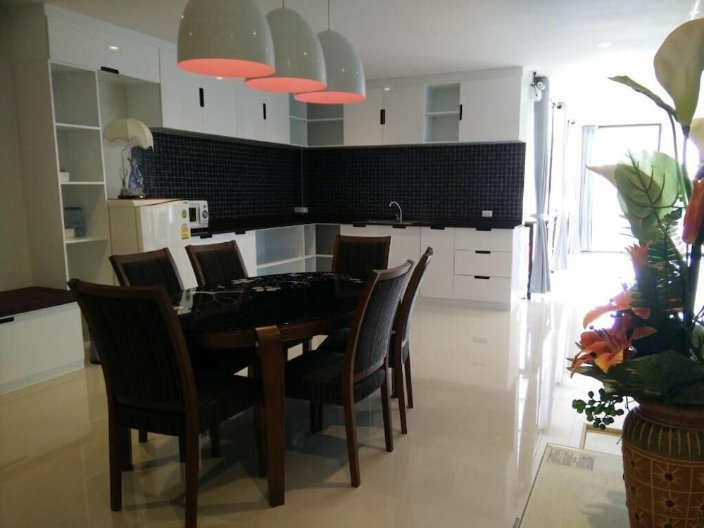 Phitsanulok United Guest House