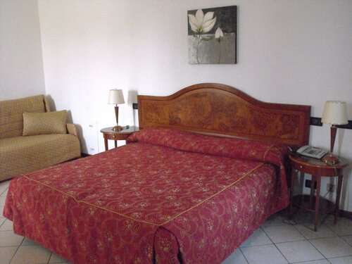 Primotel Brescia, Забронировать Мотель Отели Брешиа с завтраком, Завтраки