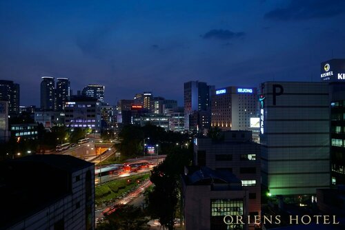 Oriens Hotel & Residences Myeongdong, Забронировать Отель Отели Сеула 3 звезды, рядом с Уличный музей, 3*