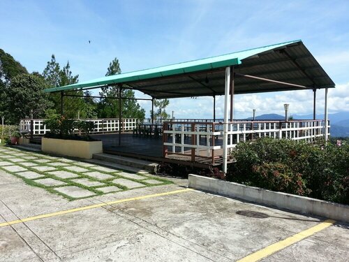Celyn Resort Kinabalu, Забронировать Курортный отель Отели Сабах 3 звезды, 3*