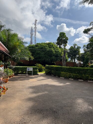 Sunset Hotel Entebbe, Book Hotel Entebbe Amagoro A Central
