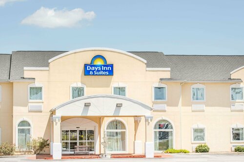 Days Inn & Suites by Wyndham Swainsboro, Prenota Hotel Hotel a Georgia con parcheggio, Parcheggio