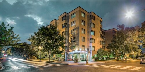 Capitol Hill Hotel, Забронировать Отель Southeast Вашингтон, рядом с Capitol South Metro Station