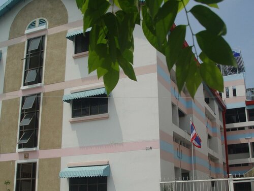 Choktawee Mansion Lampang, Забронировать Отель Отели Северного Таиланда с парковкой, Парковка