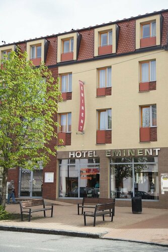 Hotel Eminent, Забронировать Отель Ступава 