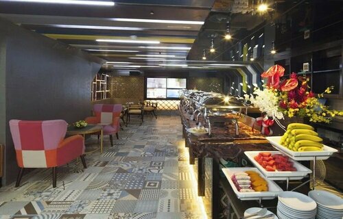 Kin Hotel Dong Du