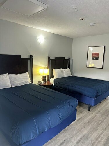 Travelodge by Wyndham Langley, Réserver Hôtel Hôtels à Langley avec parking, Parking