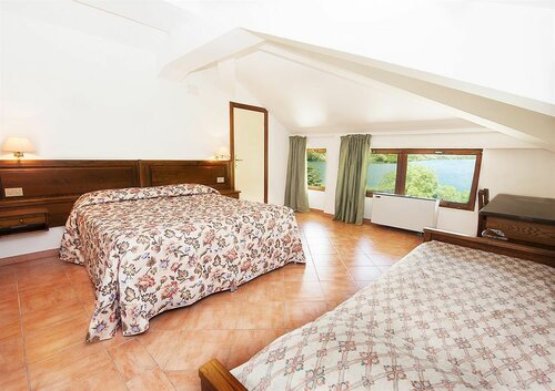 Hotel Acquevive, Забронировать Отель Отели Сканно с завтраком, Завтраки