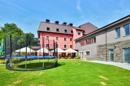 Sport Hotel DM, Reserva ahora Hotel Dolní Morava Pardubice Region