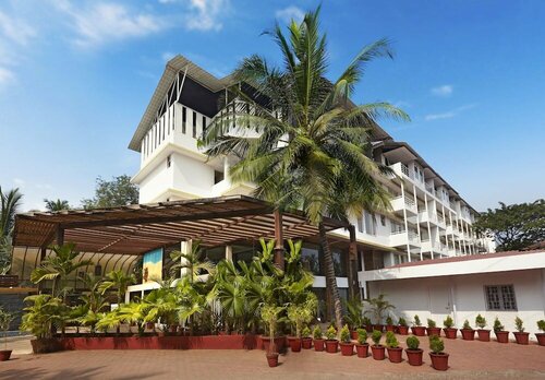 Red Fox Hotel, Morjim, Goa, Забронировать Отель Морджим Северный Гоа