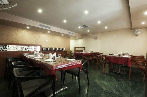 Uddhav Vilas Hotel, Book Hotel Billige hoteller i Udaipur