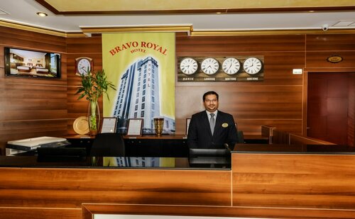 Bravo Royal Hotel Suites, Book Hotel Hotels in Howalli Governorate with a Pool, Swimming Pool