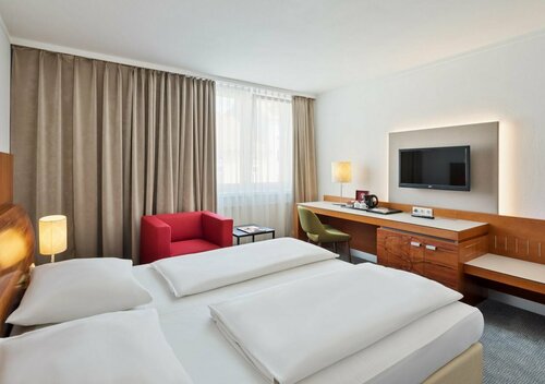 Austria Trend Hotel Europa Graz, Rezervați Hotel Hoteluri în Stiria cu mic dejun, Mic dejun