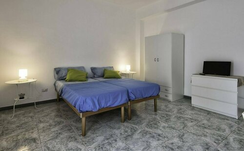 Archita Guest House & Apartment, Book Lejlighed Bari Bari Province, nær Pane e Pomodoro Beach