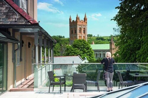 Northgate House, Rezervați Hotel Hoteluri în Buckfastleigh cu parcare, Parcare