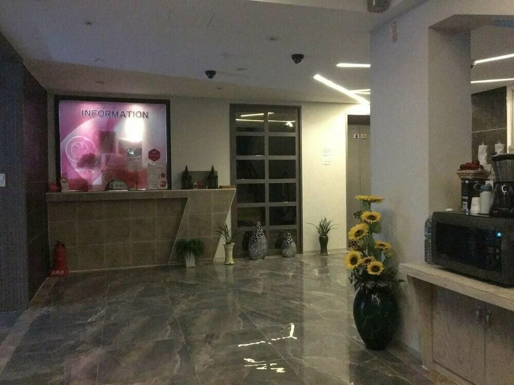 Zzara Hotel