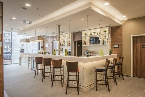 Hampton By Hilton Hamburg City Centre, Забронировать Отель Отели Гамбурга с парковкой, рядом с Гамбургский оптовый рынок, Парковка
