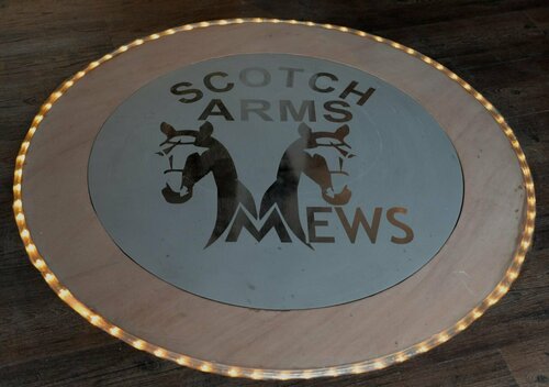 Scotch Arms Mews, Rezervați Pensiune Brampton 