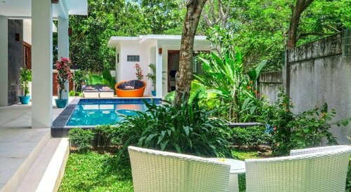 Villa Collard, Réserver Maison d'hôtes Hôtels à Lombok avec parking, Parking