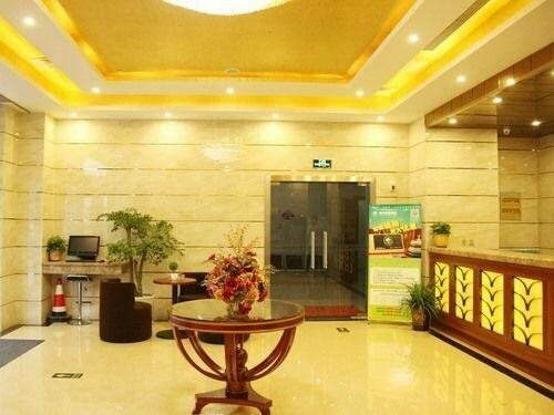 GreentreeInn Suzhou DushuLake ShuangyinFinancial City Hotel, Varaa Hotelli Hotellit Suzhou pysäköinnillä, Pysäköinti