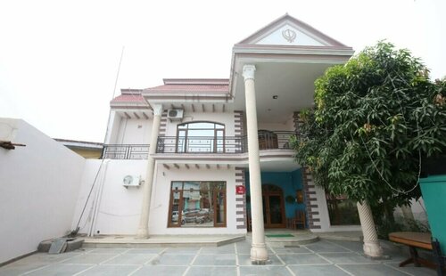 Hotel Palm House, Book Hotel Hoteller i Chandigarh Region med parkering, Parkering