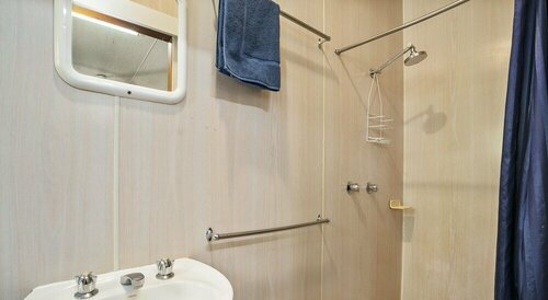 Riverview Tourist Village, Забронировать Курортный отель Кэтрин Какаду, рядом с Галерея народного искусства и ремесел в Кэтрине