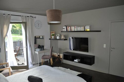 B&B L'Eau Claire, Book Bed and Breakfast La Hulpe 