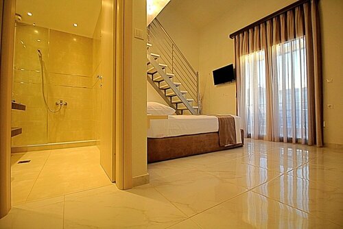 Sky Rays Luxury Apartments, Забронировать Апартаменты/квартира Никити Ситония