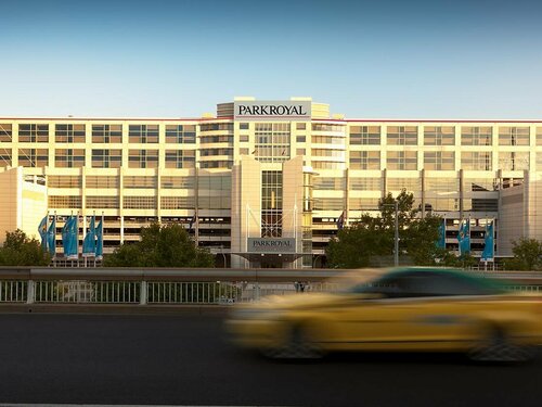 Parkroyal Melbourne Airport, Rezervați Hotel Hoteluri în Melbourne cu parcare, Parcare